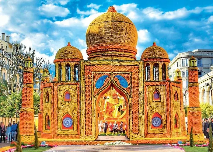 アパート Splendide Front De